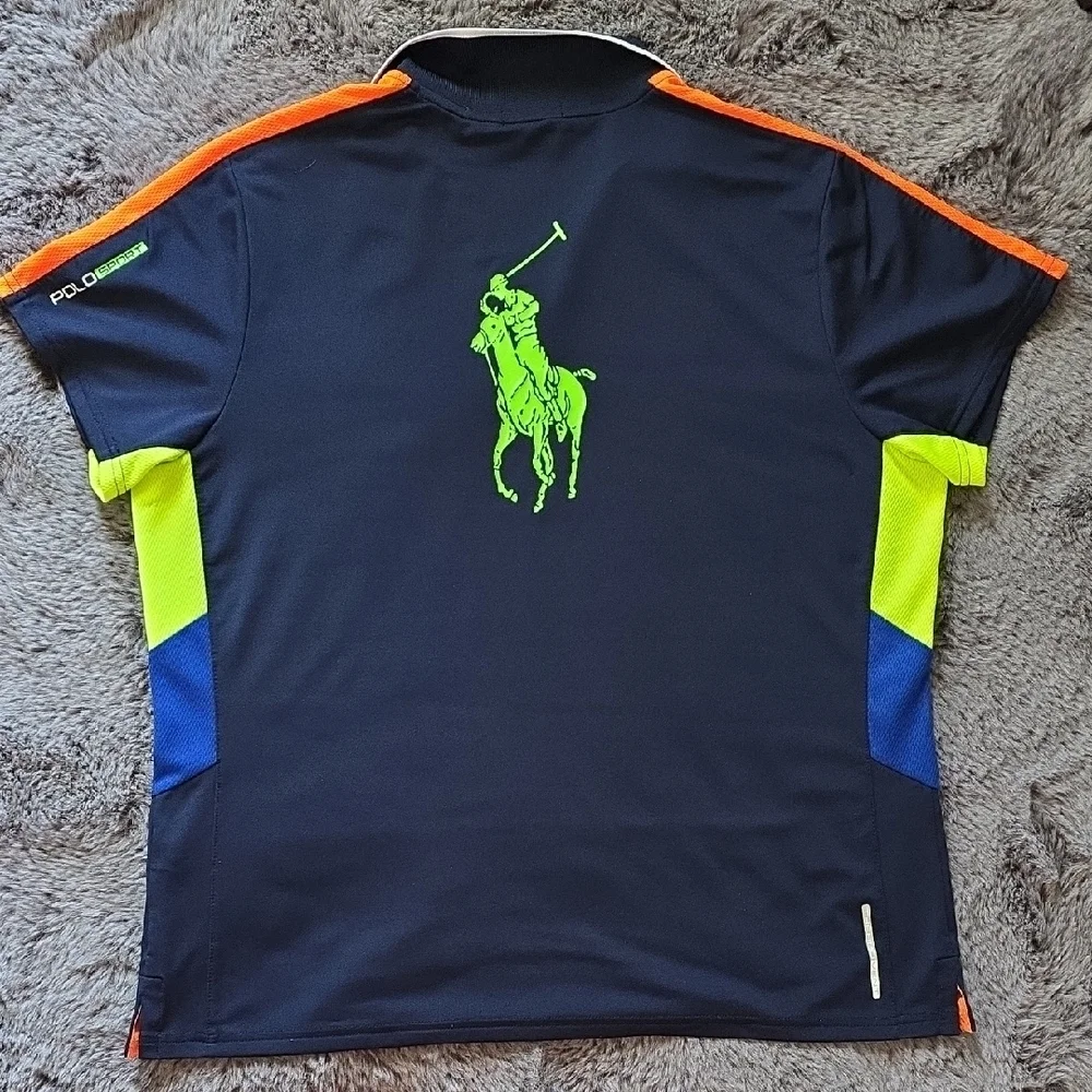 Ralph Lauren sporty features